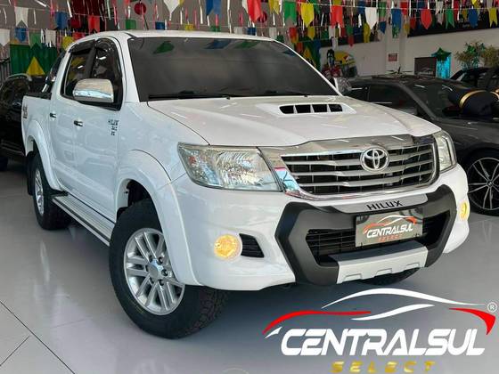 TOYOTA HILUX 3.0 SRV 4X4 CD 16V TURBO INTERCOOLER DIESEL 4P AUTOMÁTICO